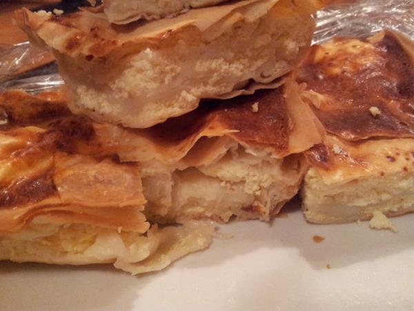 Sirov burek po domače